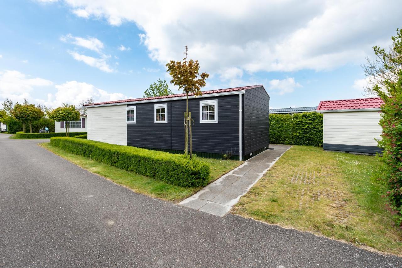 Luxe 5-Persoons Chalet Op Familiecamping Baarland エクステリア 写真